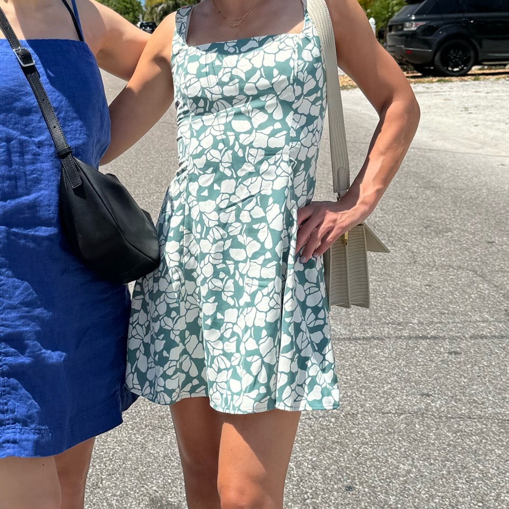 Green Floral Women's Squareneck Mini Dress
